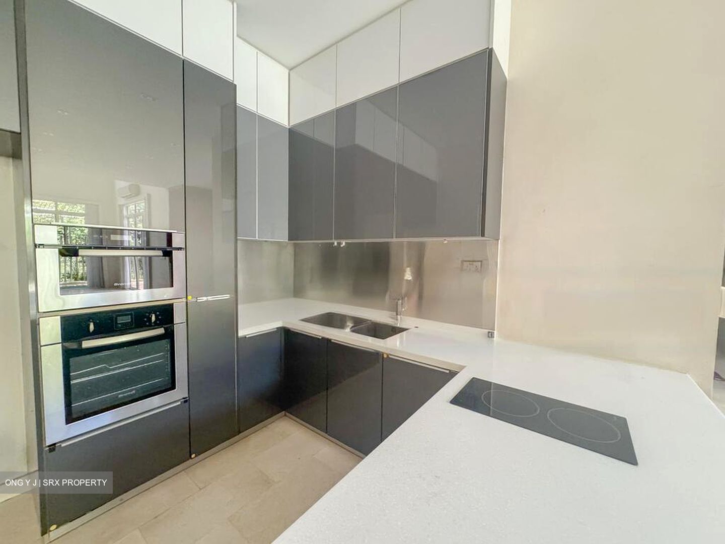 Luxus Hills (ph 7) (D28), Terrace #483606491